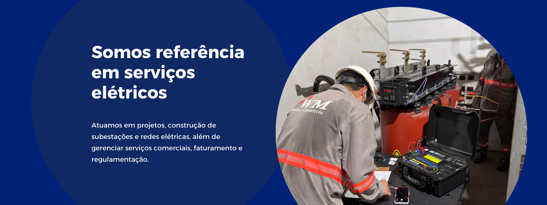 Banner energia solar profissional azul escuro e verde.png